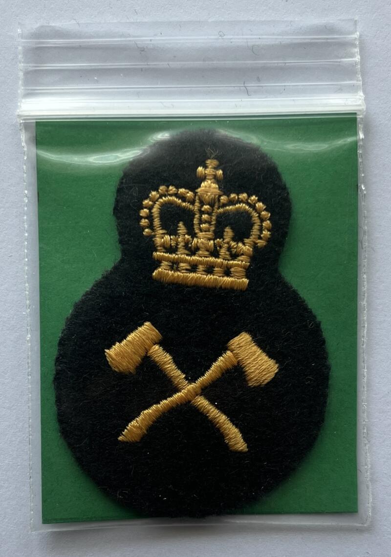Canadian Military Army Forces Trade Cloth Badge Patch 1.75"x2.5" - CA15 Image 1