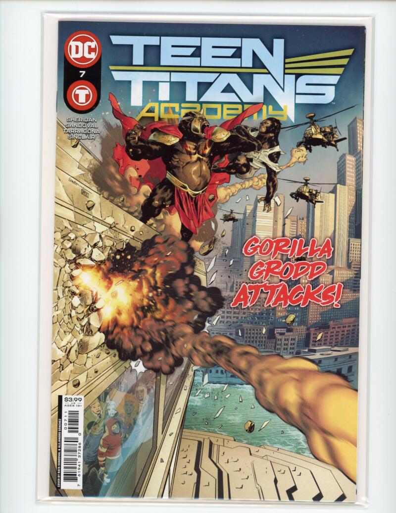DC Teen Titans Academy #7 2022 Gorilla Attacks Magazine Comic Book NM+ - B7-96 Image 1
