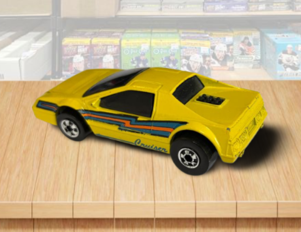 1983 Hot Wheels Crack-Ups Cruiser Yellow Vintage Toy Car Made in Hong Kong Image 2