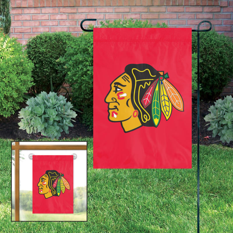 Chicago Blackhawks Embroidered Weather Resistant Nylon Mini Flag 15" x 10.5" Image 1