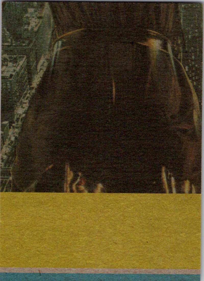 1980 Topps Superman II #58 Holding Lois Lane Hostage Image 2