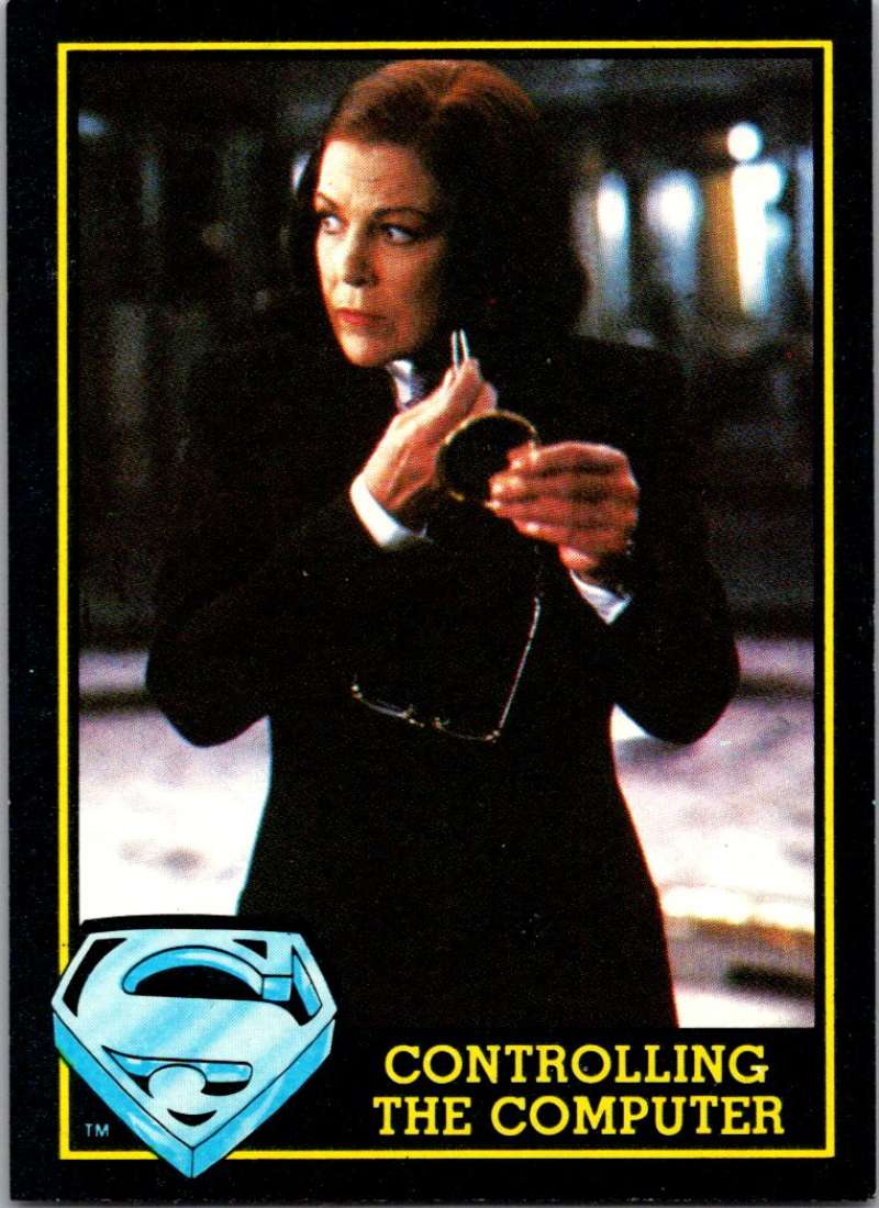 1983 Topps Superman III #76 Controlling the Computer Image 1