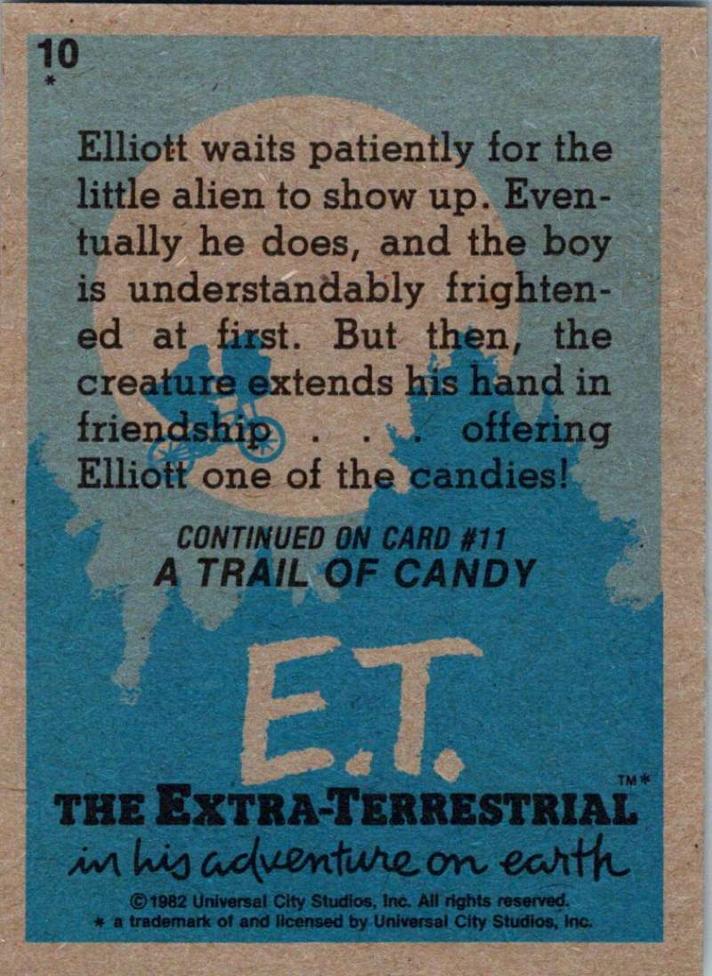 1982 Topps E.T. The Extraterrestrial #10 Fear of the Unknown Image 2