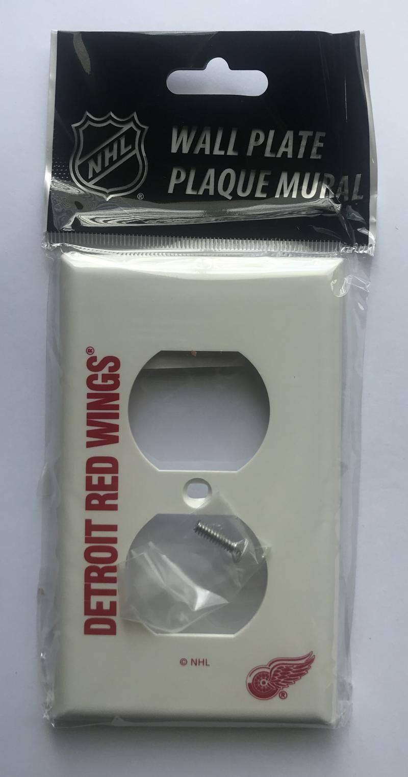 Detroit Red Wings Outlet Wall Plate Cover - Brand New with Screws Image 1