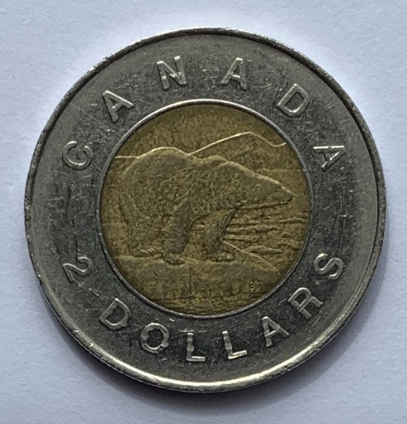 2002 Canadian $2 Coin Two Dollar Canada - Queen's Golden Jubilee *8036