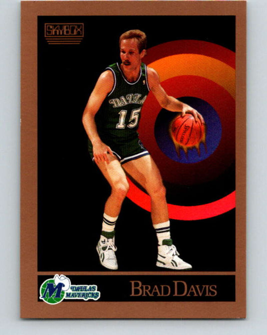 1990-91 SkyBox #62 Brad Davis Mint Dallas Mavericks  Image 1