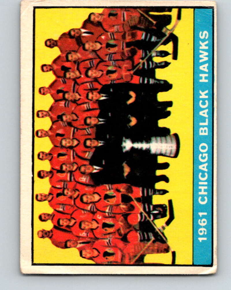 1961-62 Topps #42 Chicago Blackhawks Chicago Blackhawks V298