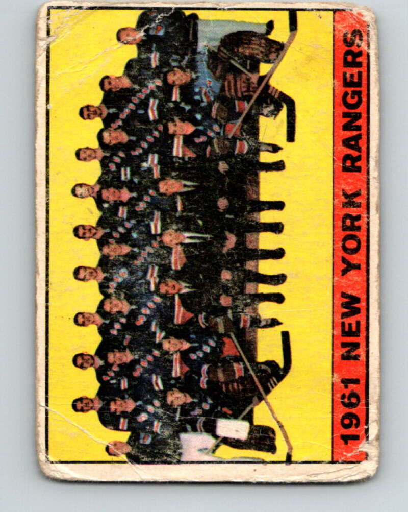 1961-62 Topps #63 New York Rangers Team New York Rangers V334