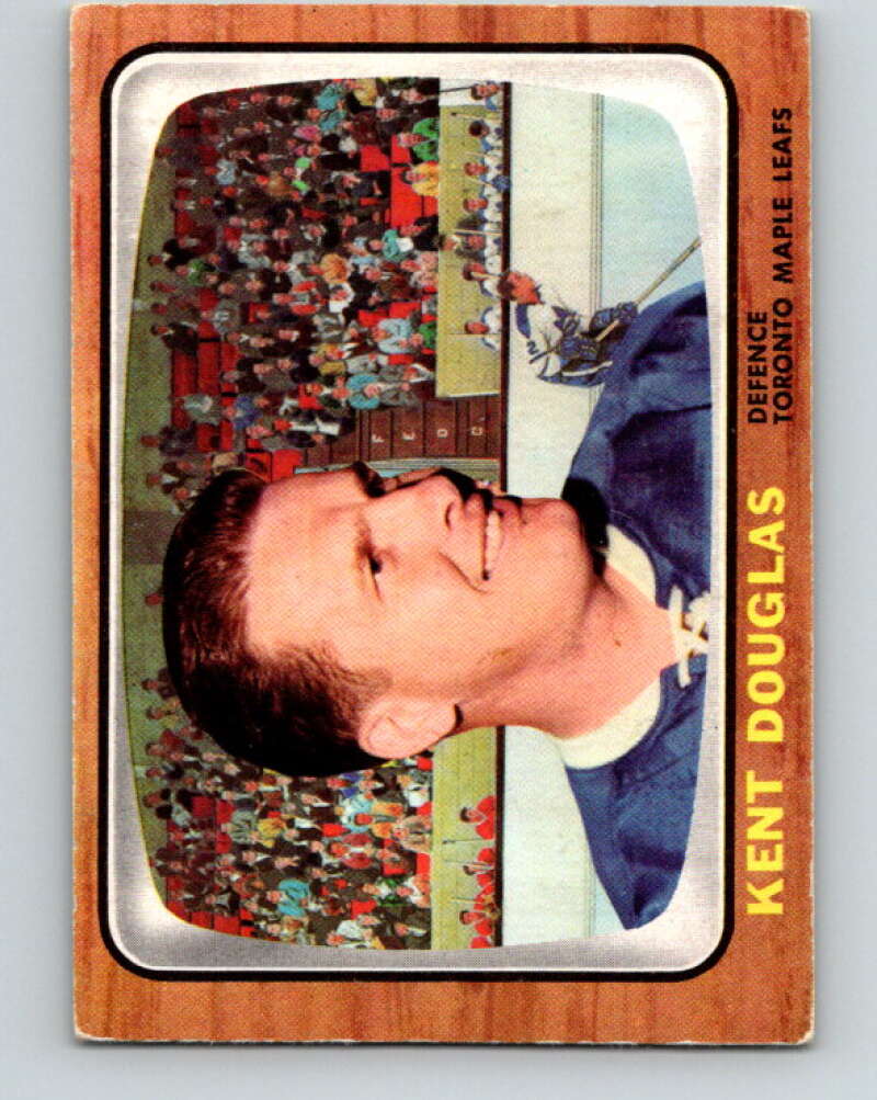 1966-67 Topps #82 Kent Douglas Toronto Maple Leafs V701
