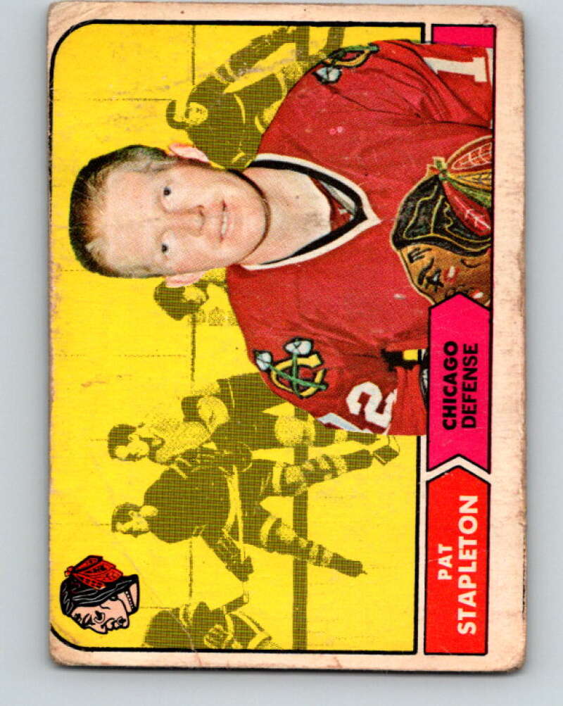 1968-69 O-Pee-Chee #15 Pat Stapleton Chicago Blackhawks V921