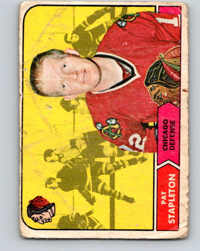 1968-69 O-Pee-Chee #15 Pat Stapleton Chicago Blackhawks V922