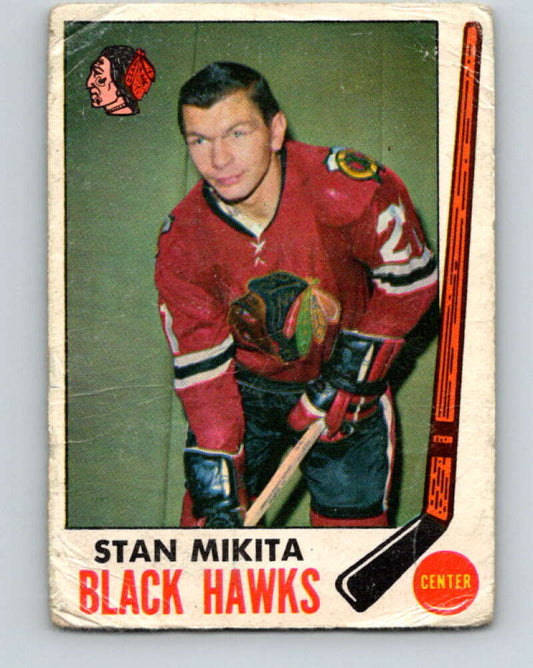 1969-70 O-Pee-Chee #76 Stan Mikita  Chicago Blackhawks  V1361