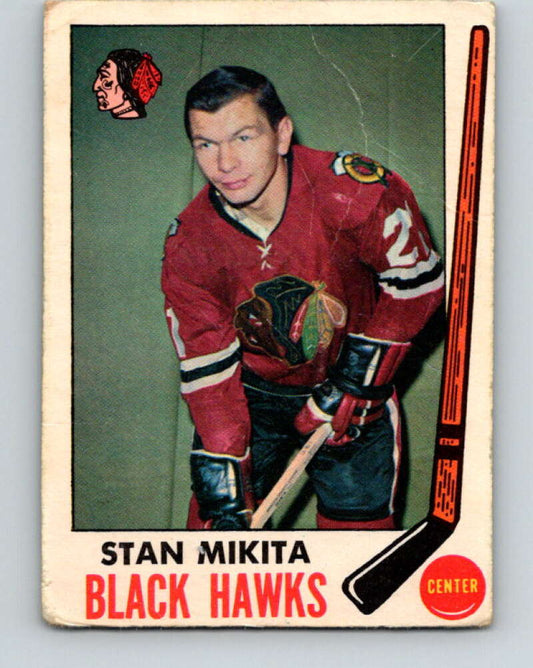 1969-70 O-Pee-Chee #76 Stan Mikita  Chicago Blackhawks  V1362