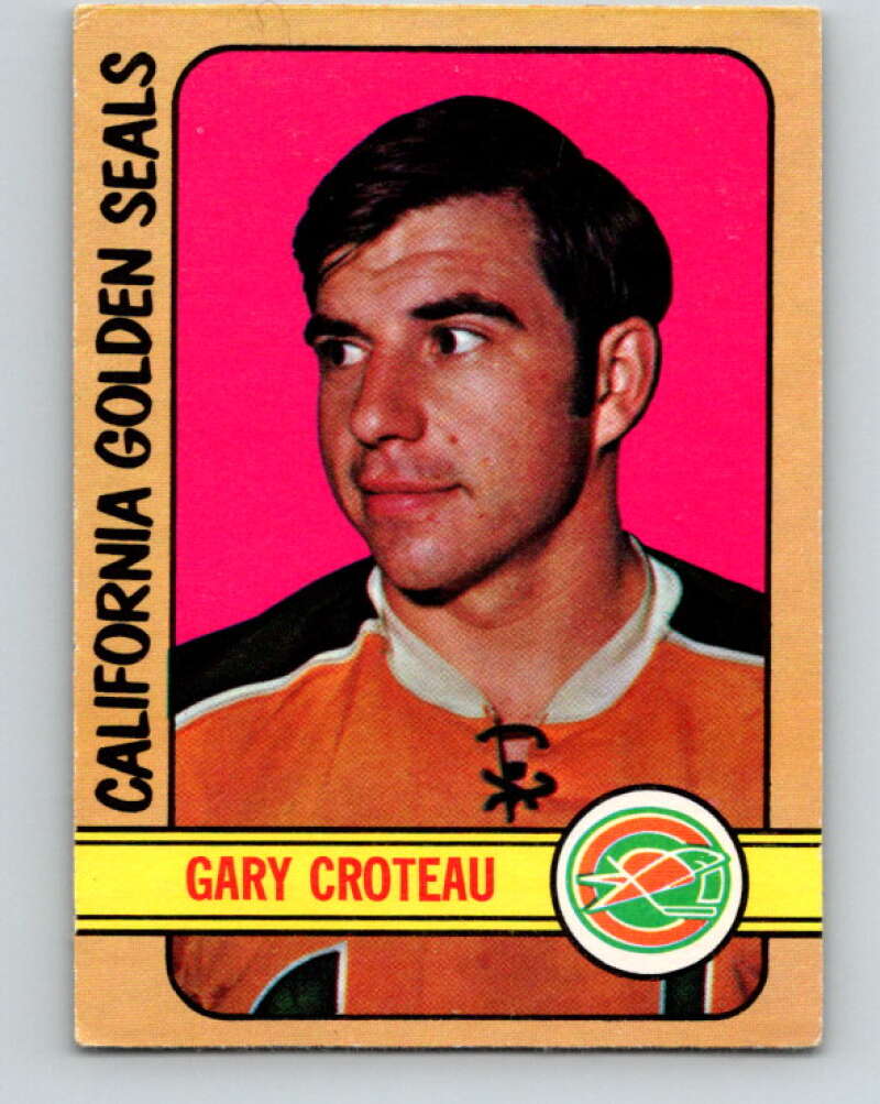 1972-73 O-Pee-Chee #4 Pat Stapleton Chicago Blackhawks V3158