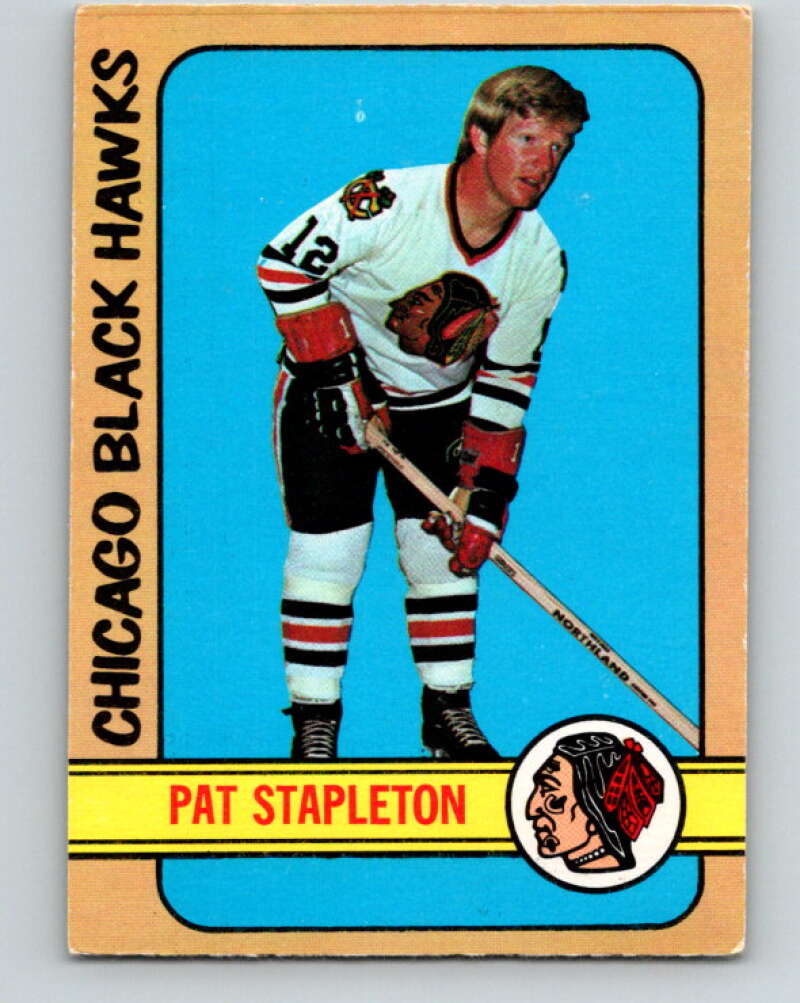 1972-73 O-Pee-Chee #4 Pat Stapleton Chicago Blackhawks V3166