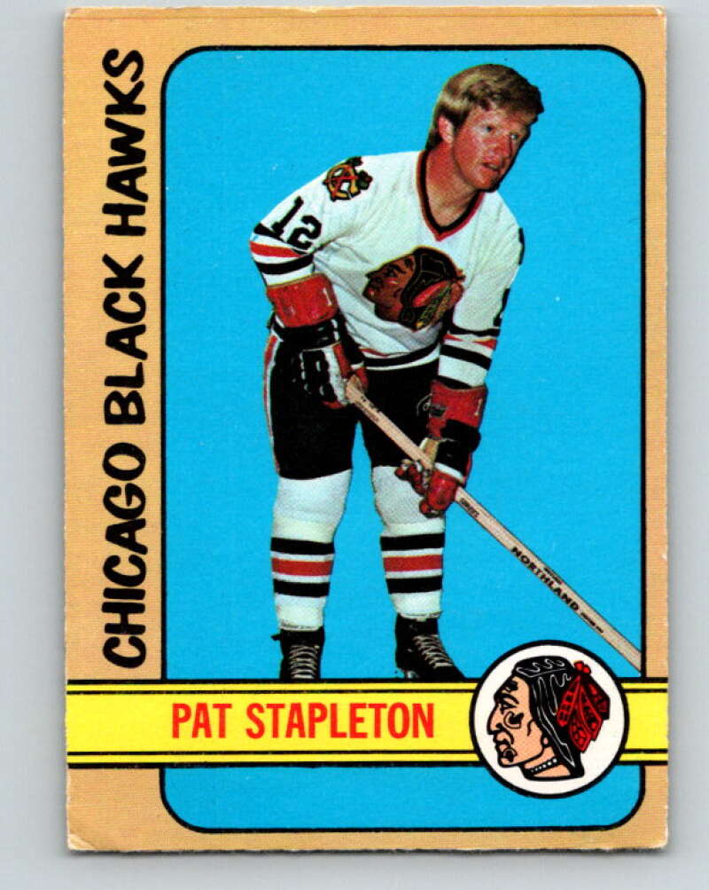 1972-73 O-Pee-Chee #4 Pat Stapleton Chicago Blackhawks V3170