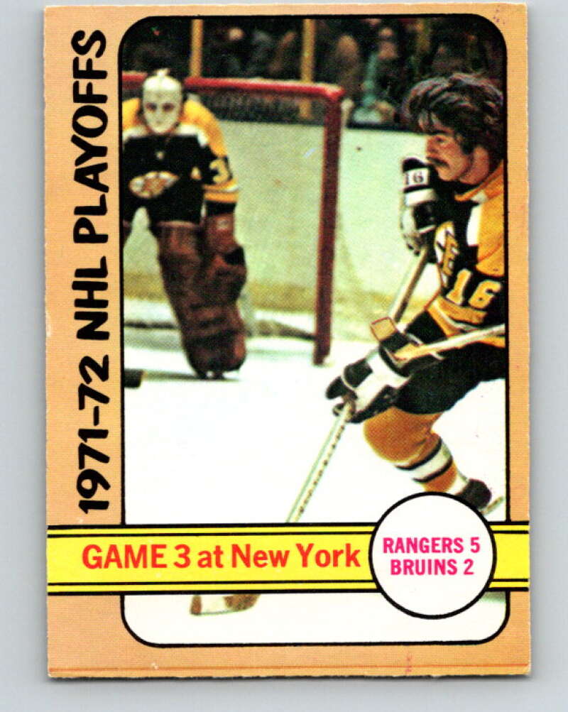 1972-73 O-Pee-Chee #30 Playoff Game 3 New York Rangers/Boston Bruins V3323