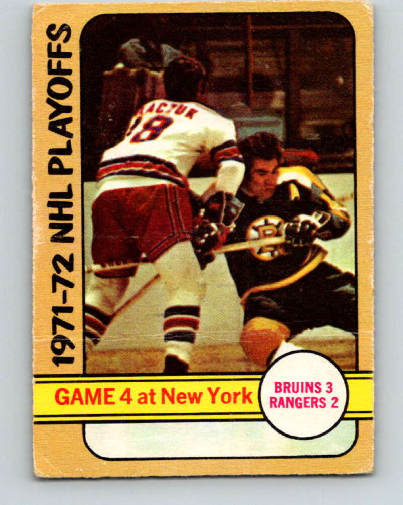 1972-73 O-Pee-Chee #38 Playoff Game 4 Boston Bruins/New York Rangers V3369