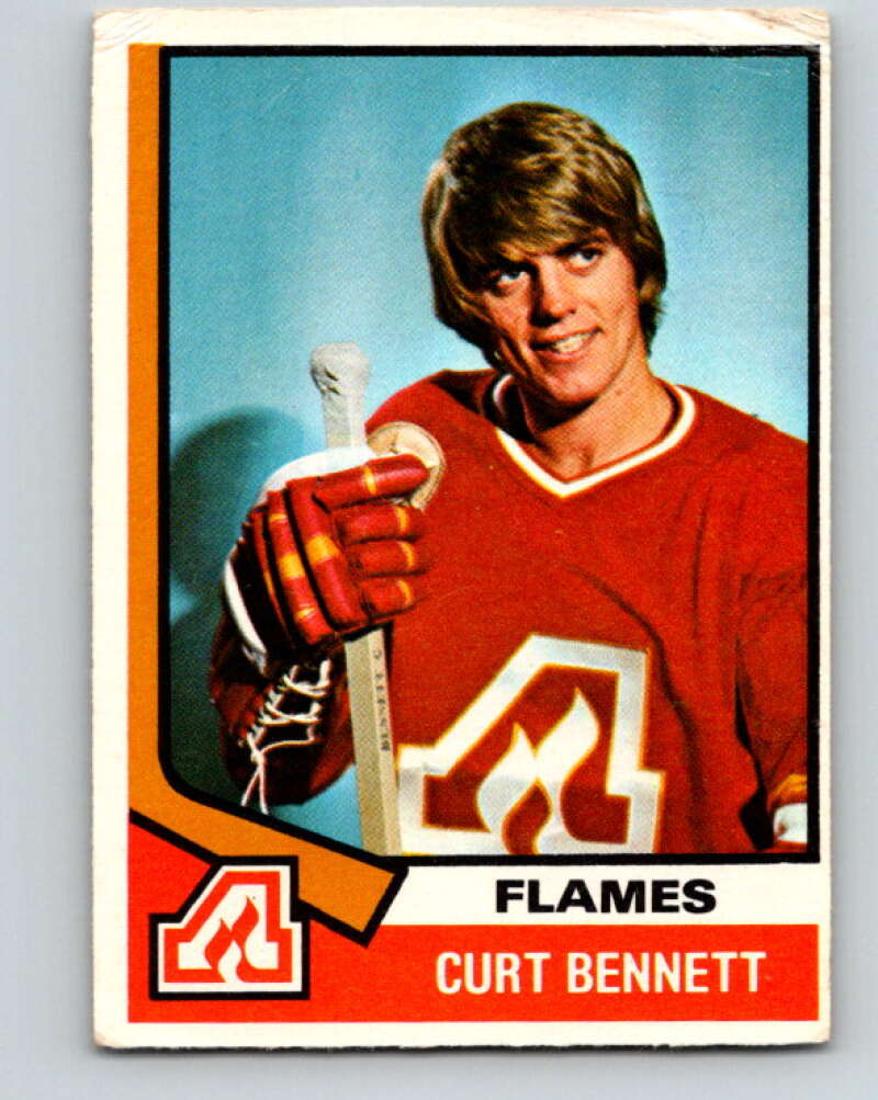 1974-75 O-Pee-Chee #33 Curt Bennett Atlanta Flames V4289
