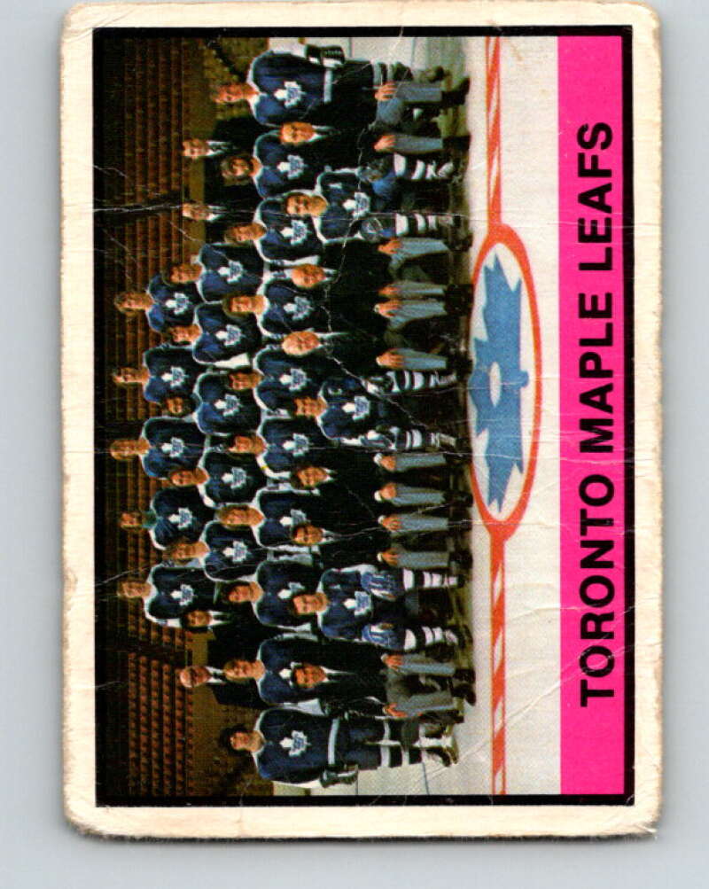 1974-75 O-Pee-Chee #390 Toronto Maple Leafs TC Toronto Maple Leafs V5119
