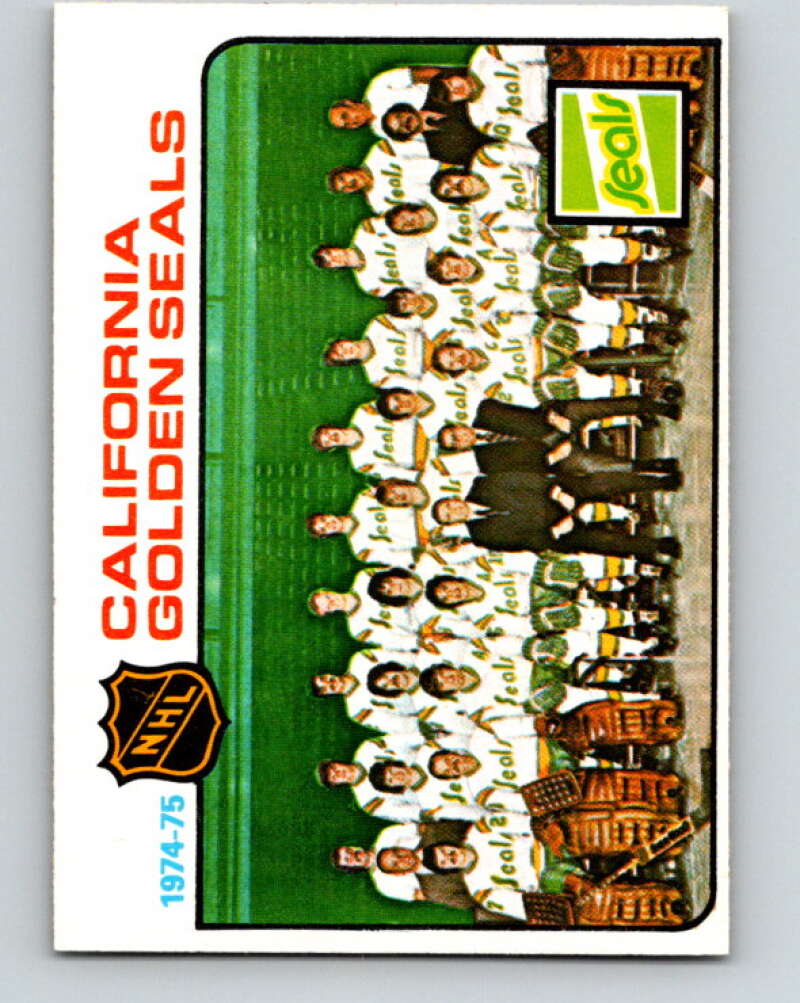 1975-76 O-Pee-Chee #82 California Golden Seals CL Seals V5523