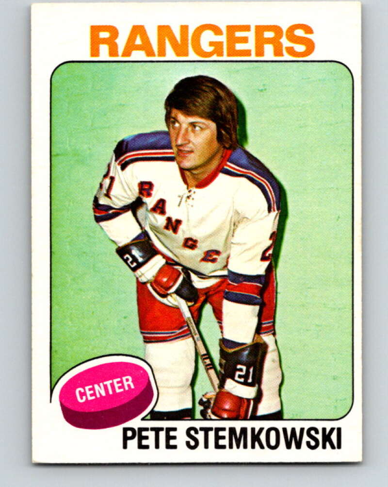 1975-76 O-Pee-Chee #303 Pete Stemkowski New York Rangers V6545