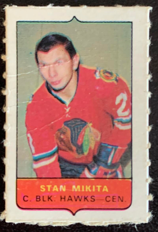 V7500--1969-70 O-Pee-Chee Four-in-One Mini Card Stan Mikita