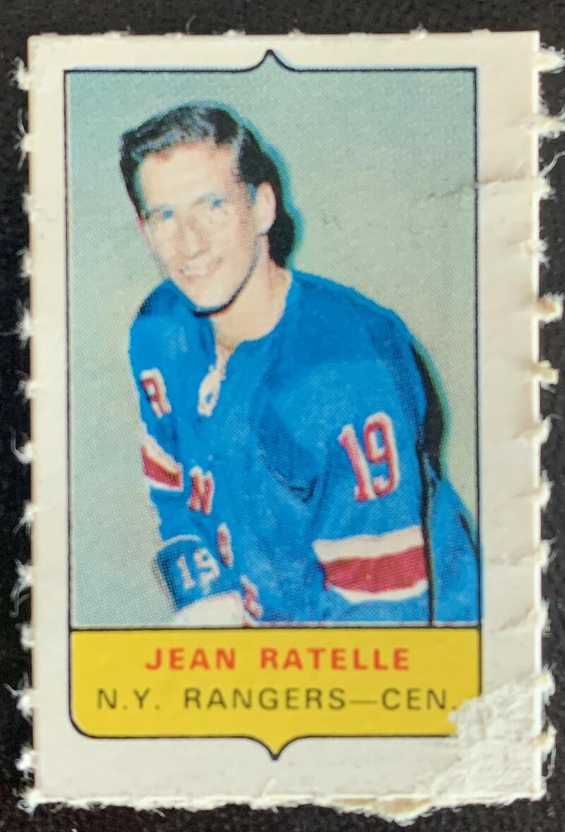 V7561--1969-70 O-Pee-Chee Four-in-One Mini Card Jean Ratelle