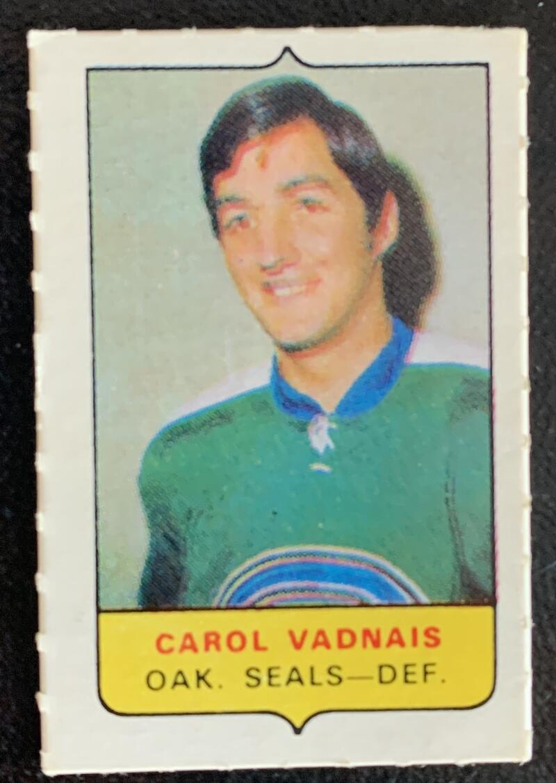 V7570--1969-70 O-Pee-Chee Four-in-One Mini Card Carol Vandais