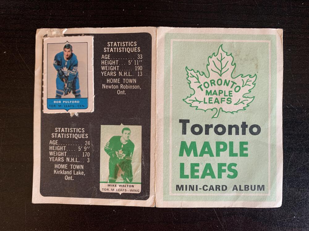V7594--1969-70 O-Pee-Chee Four-in-One Card Album Toronto Maple Leafs