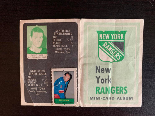 V7607--1969-70 O-Pee-Chee Four-in-One Card Album New York Rangers