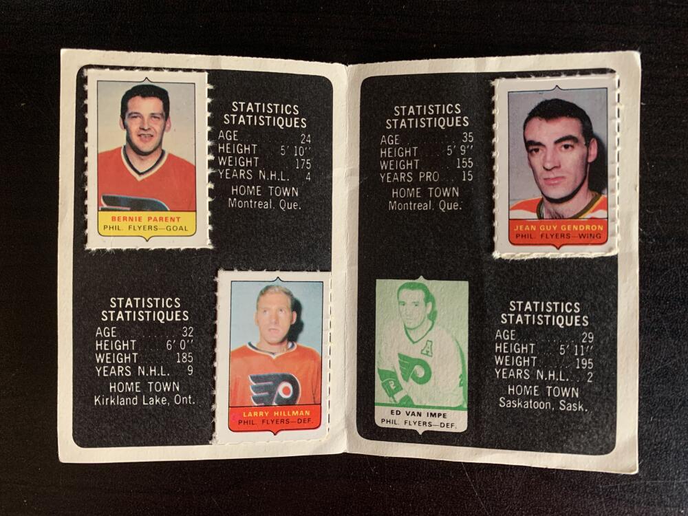 V7609--1969-70 O-Pee-Chee Four-in-One Card Album Philadelphia Flyers