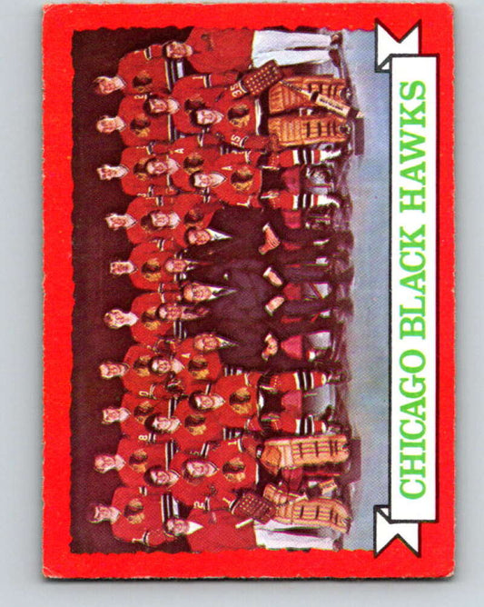1973-74 O-Pee-Chee #96 Blackhawks Team  Chicago Blackhawks  V8315
