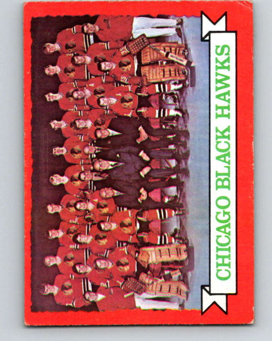 1973-74 O-Pee-Chee #96 Blackhawks Team  Chicago Blackhawks  V8316