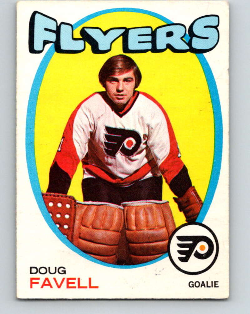 1971-72 O-Pee-Chee #72 Doug Favell Philadelphia Flyers V9175