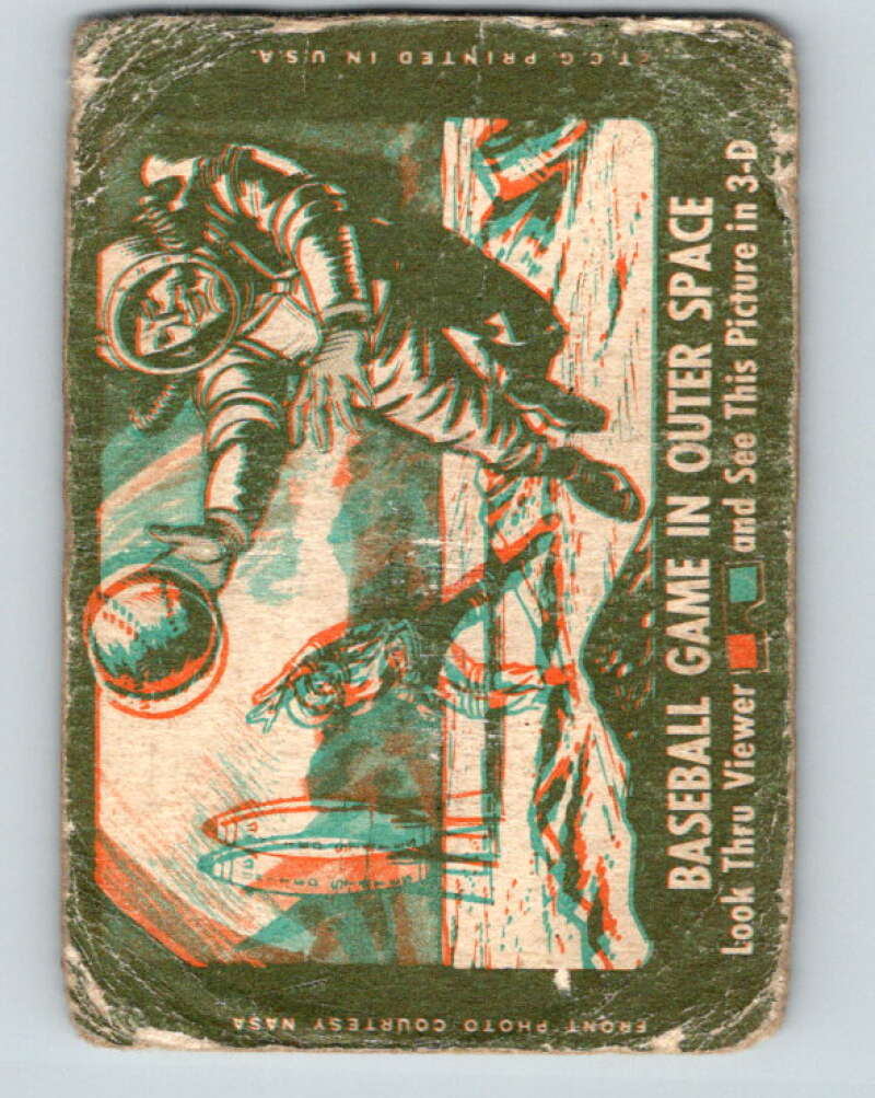 1963 Topps Astronauts #19 Reporting New Information V10136