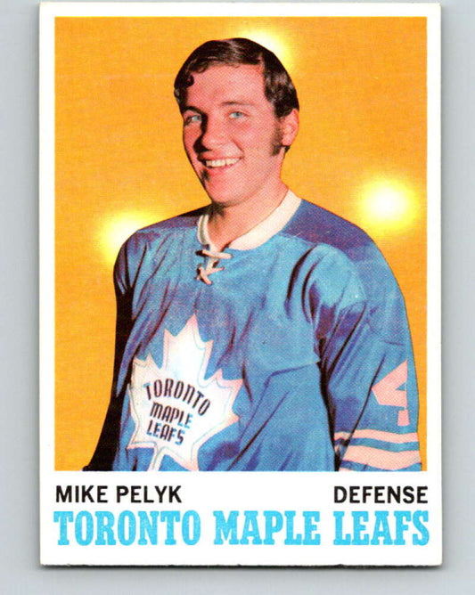 1970-71 Topps NHL #107 Mike Pelyk  RC Rookie Toronto Maple Leafs  V11777