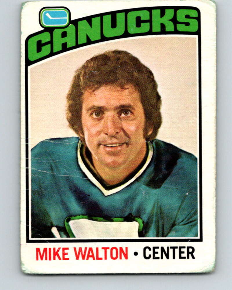 1976-77 O-Pee-Chee #23 Mike Walton Vancouver Canucks V11934