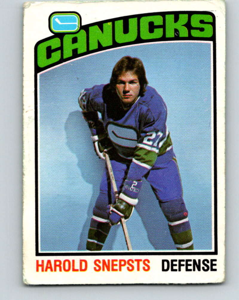 1976-77 O-Pee-Chee #366 Harold Snepsts Vancouver Canucks V12889