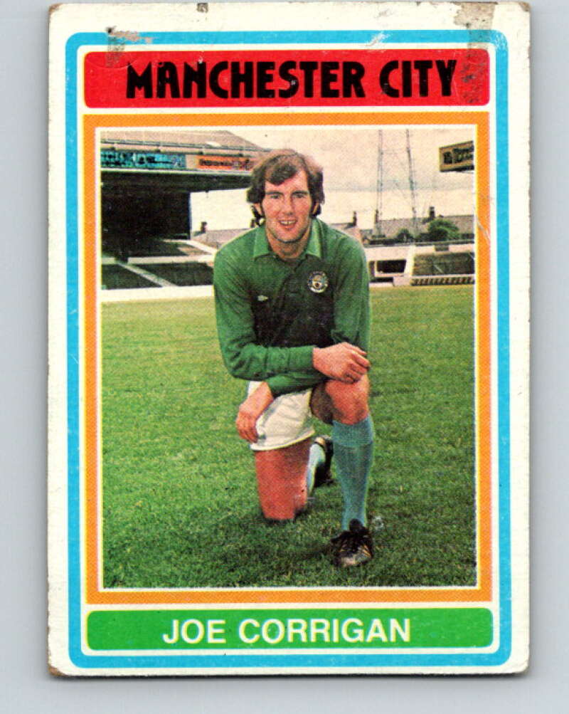 1976-77 Topps England Soccer Football #14 Joe Corrigan V28068