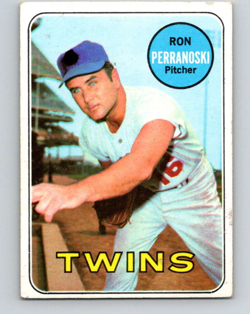 1969 Topps #77a Ron Perranoski ERR Minnesota Twins V28533