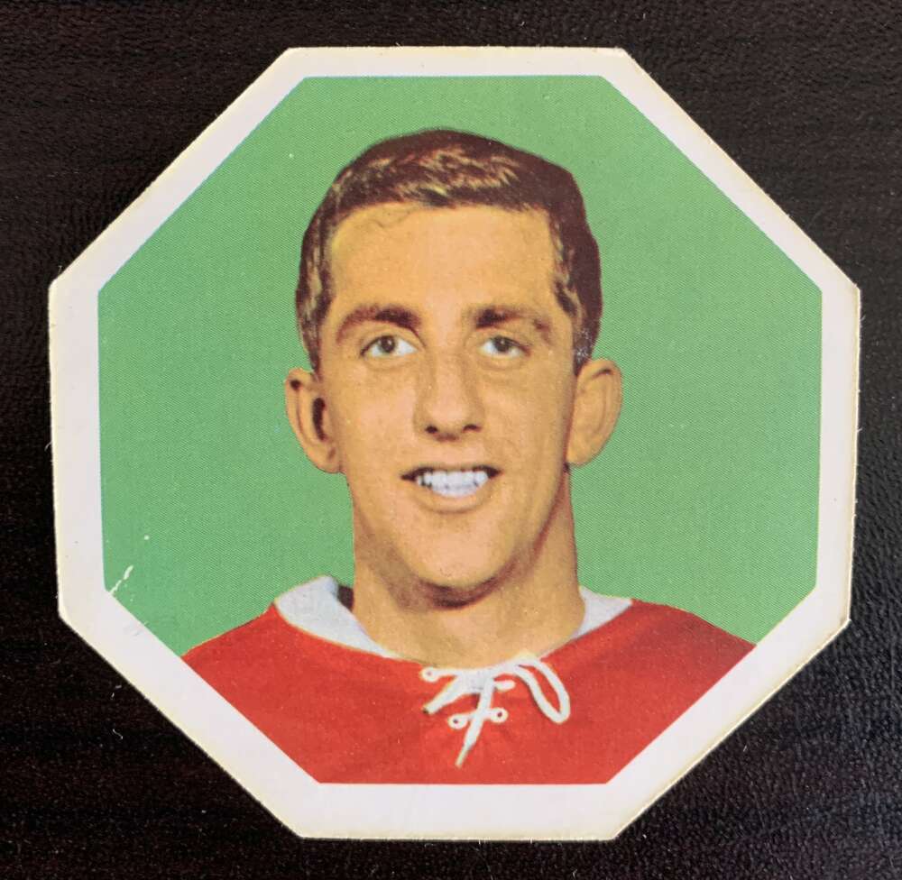 1961-62 York Yellow Backs #41 Cesare Maniago Toronto Maple Leafs V33212