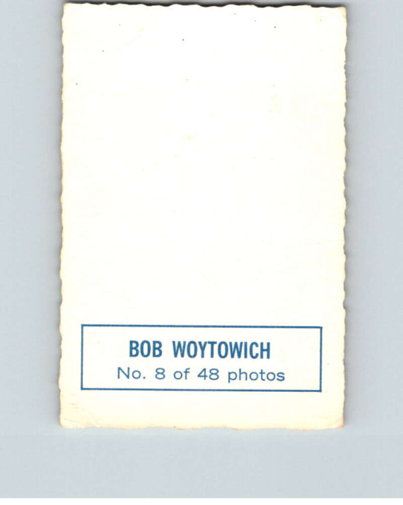 1970-71 O-Pee-Chee Deckle #8 Bob Woytowich   V33426