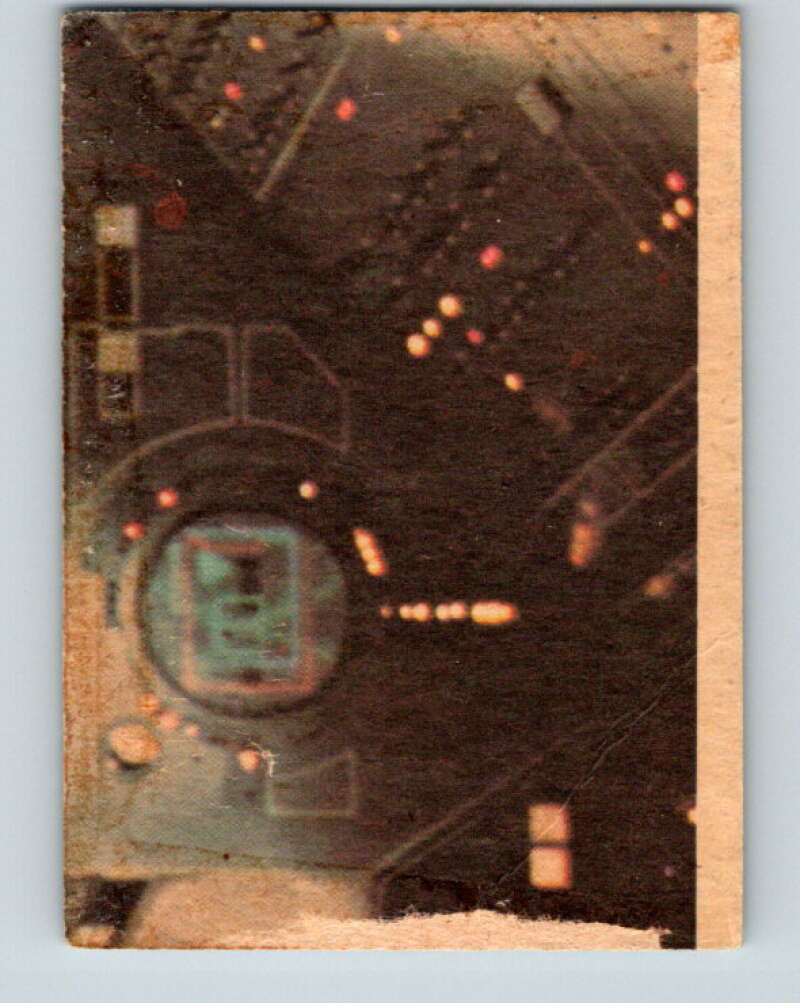 1977 OPC Star Wars #3 The little droid, Artoo-Detoo V33535