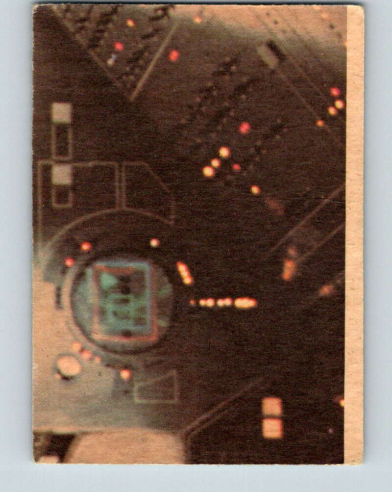 1977 OPC Star Wars #3 The little droid, Artoo-Detoo V33539