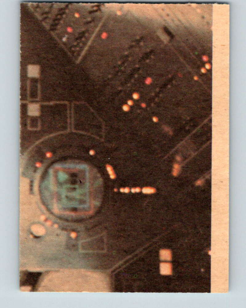 1977 OPC Star Wars #3 The little droid, Artoo-Detoo V33540