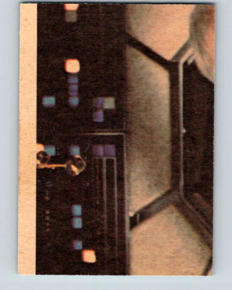 1977 OPC Star Wars #12 The droids are reunited! V33584