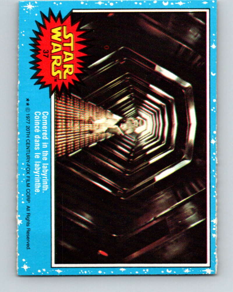 1977 OPC Star Wars #37 Cornered in the labyrinth V33731