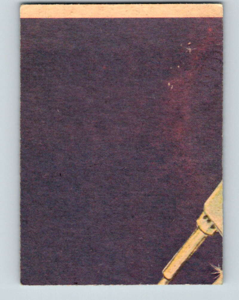 1977 OPC Star Wars #39 Steel walls close in on our heroes! V33742