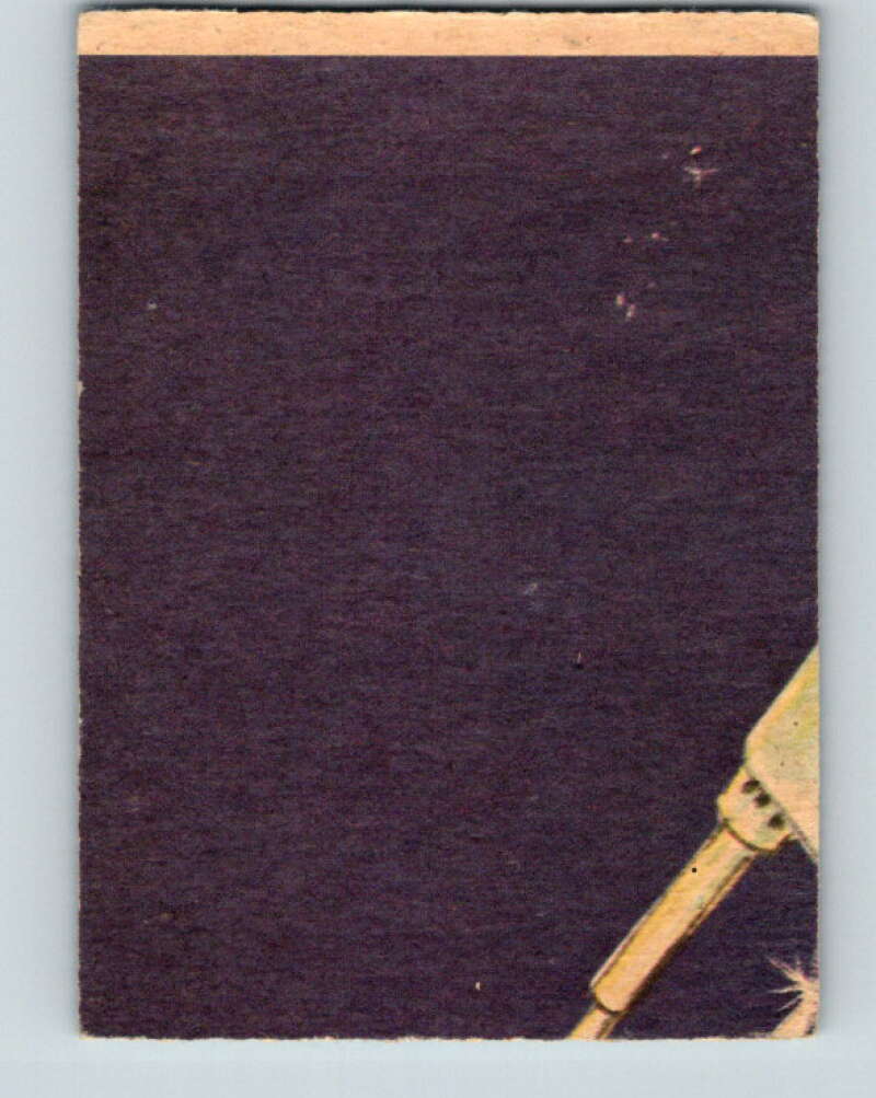 1977 OPC Star Wars #39 Steel walls close in on our heroes! V33745